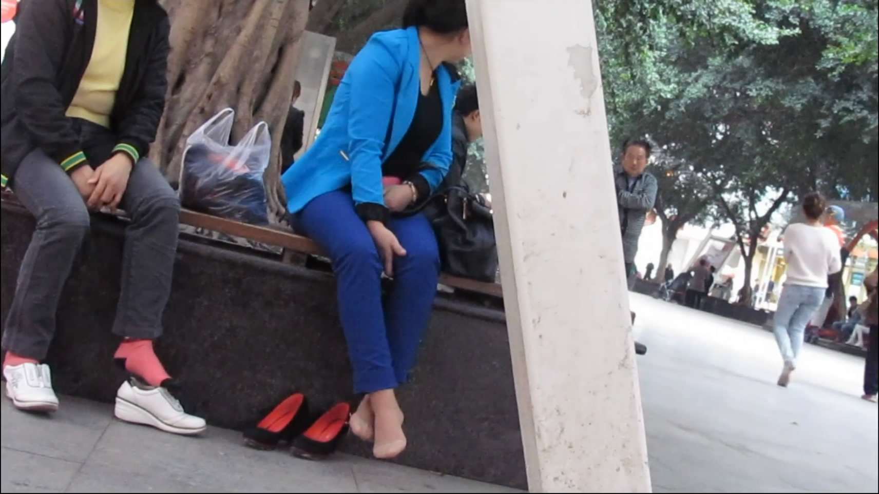 streetsnapnylon[00 00 22][20181202 234125 5]